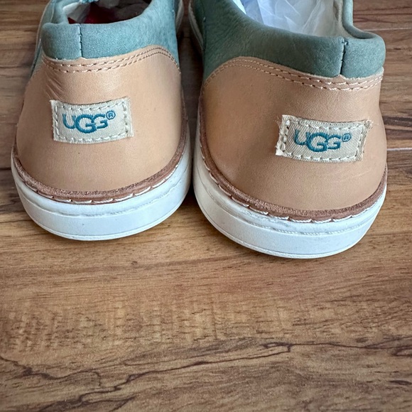 UGG Adley Slip-On Shoes - Picture 2 of 7